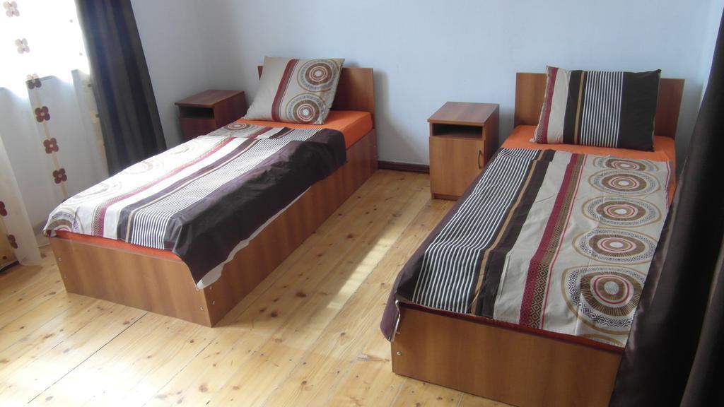 Gvirilas Sakhli Guest House Khashuri Værelse billede